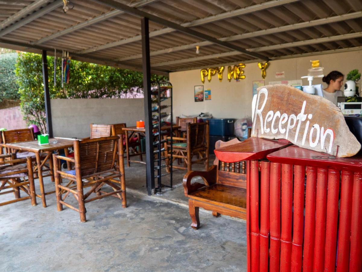 猫简易别墅旅馆 Ko Lanta 外观 照片