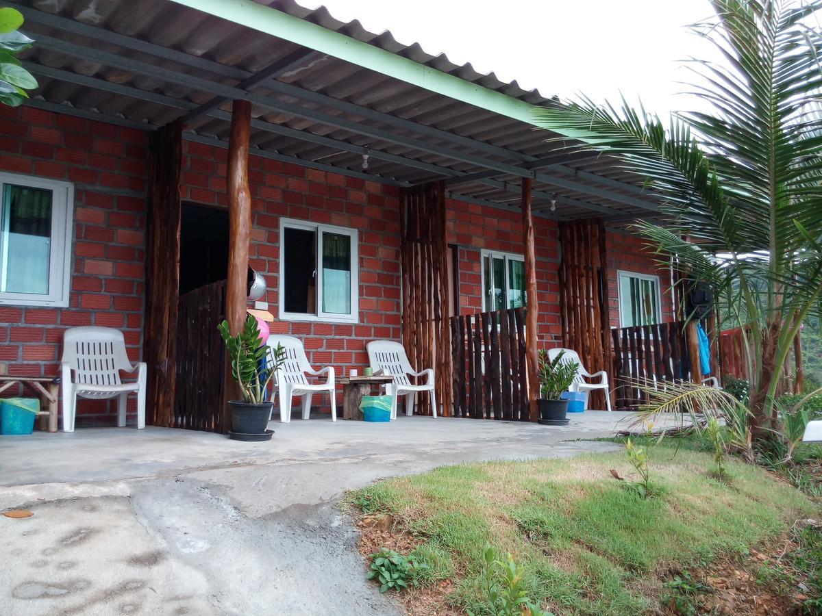 猫简易别墅旅馆 Ko Lanta 外观 照片