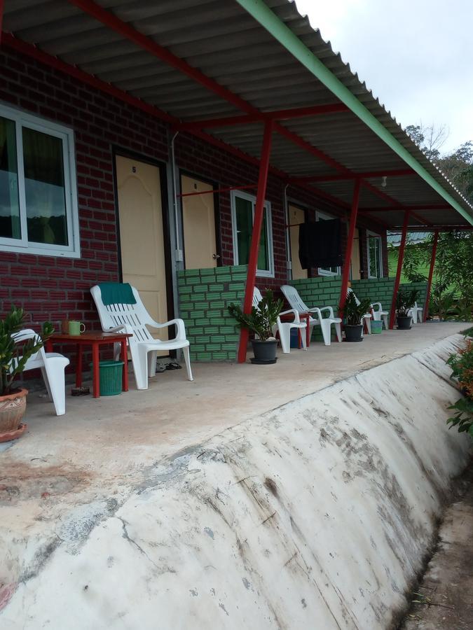 猫简易别墅旅馆 Ko Lanta 外观 照片