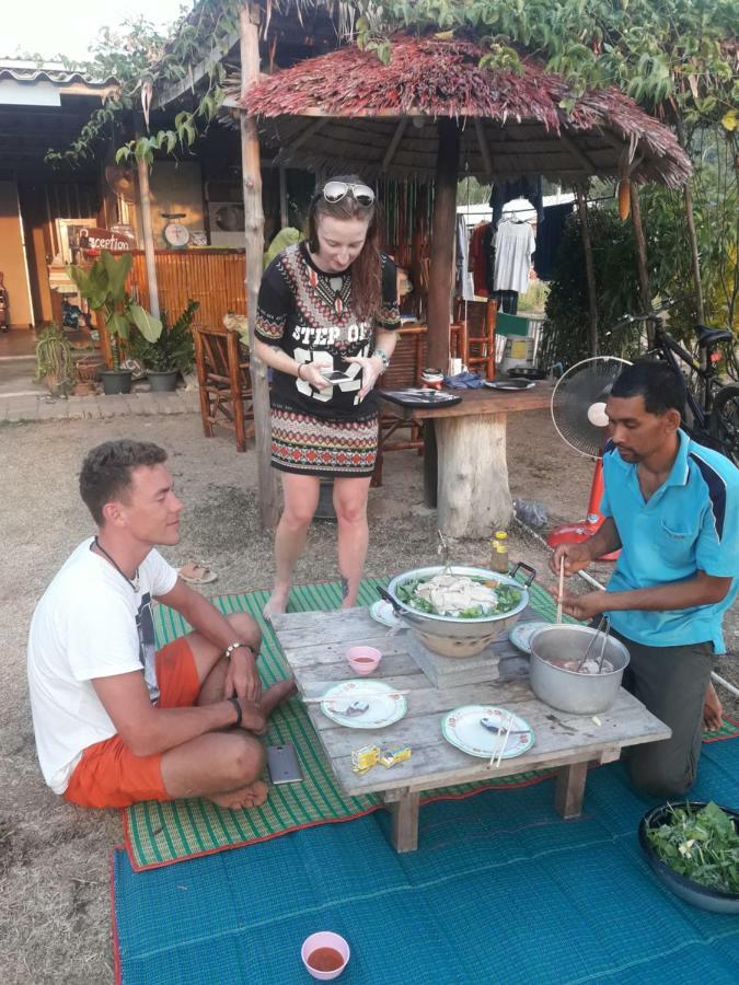 猫简易别墅旅馆 Ko Lanta 外观 照片